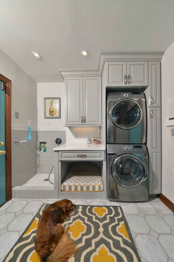 Vertical Laundry Room Is The Ultimate Space Saver For Your Home Virily